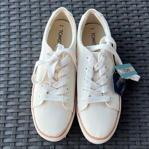 TOMS Women's Off-White Canvas Sneakers